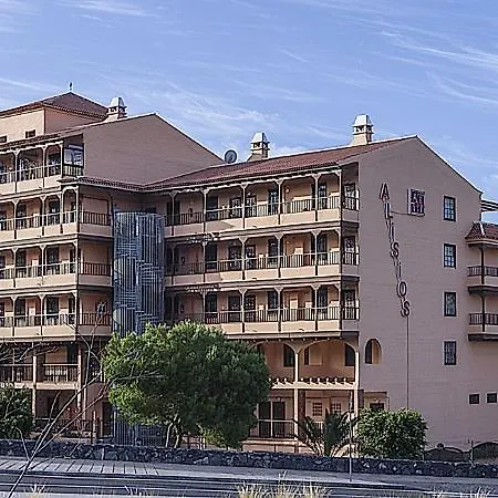 Coral Alisios Los Cristianos (Tenerife)